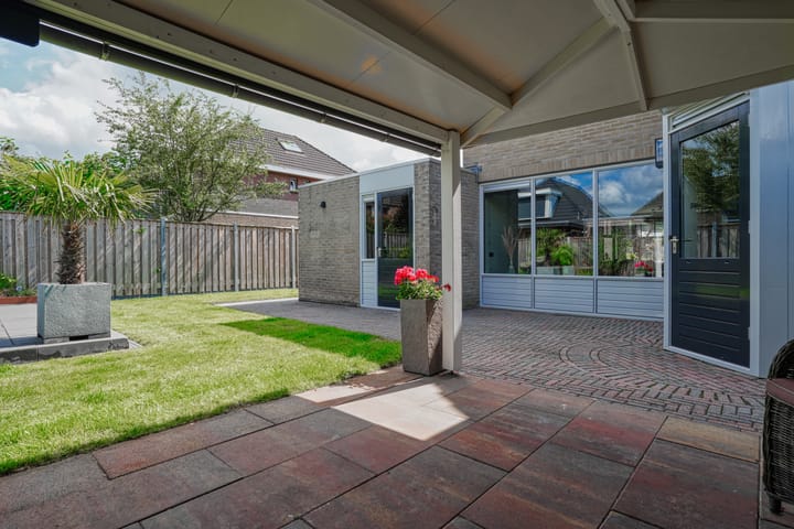 Foto 31 van Kornelis Joustrastraat 14