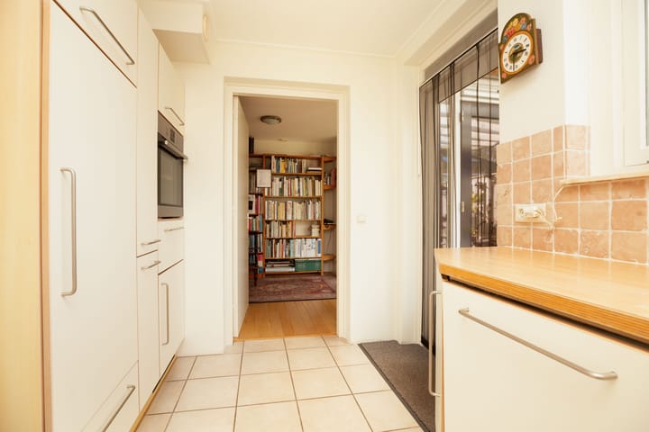 Foto 19 van Toon Hermansplein 27