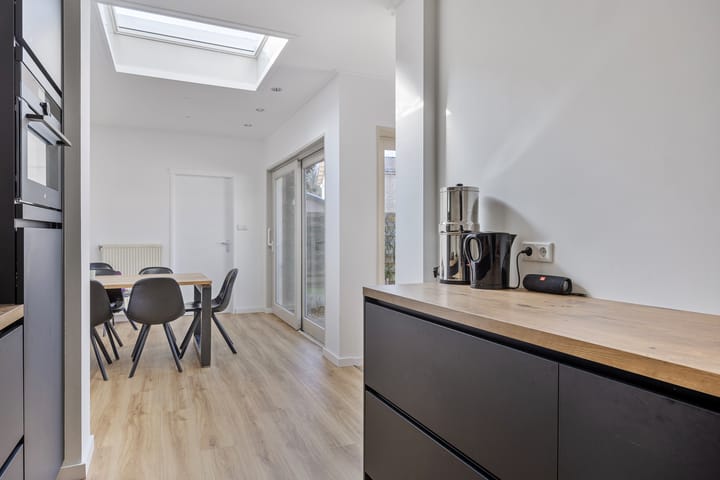 Foto 6 van Elzasstraat 10