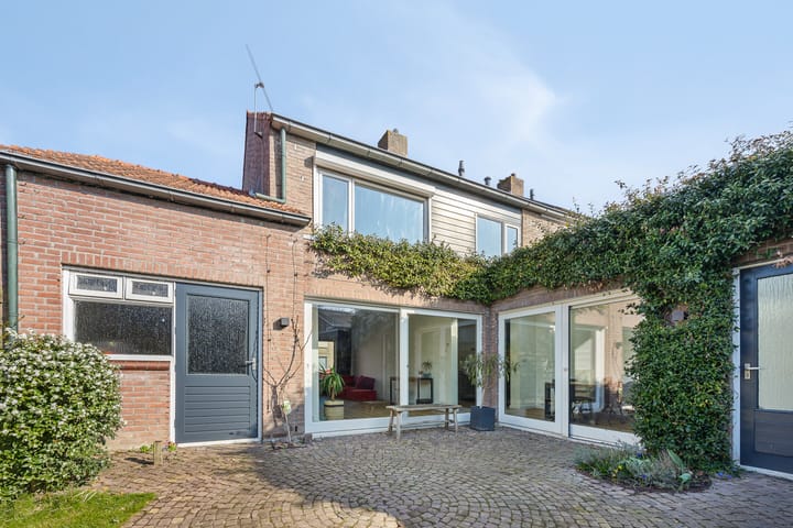 Foto 16 van Elzasstraat 10