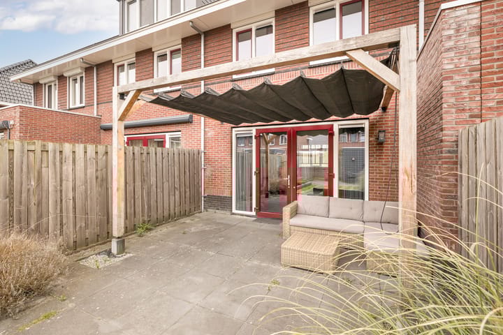 Foto 31 van Pimpelmees 7