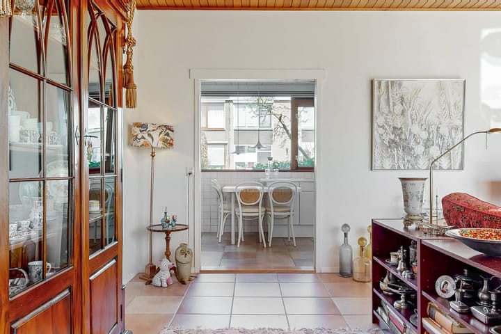 Foto 12 van Meidoornlaan 8