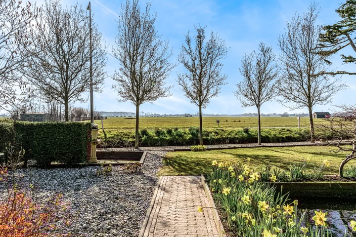 Foto 32 van Meidoornlaan 8