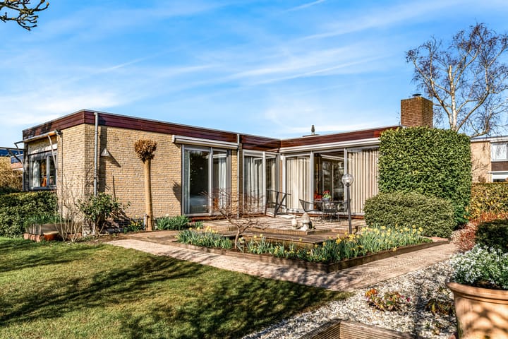 Foto 44 van Meidoornlaan 8