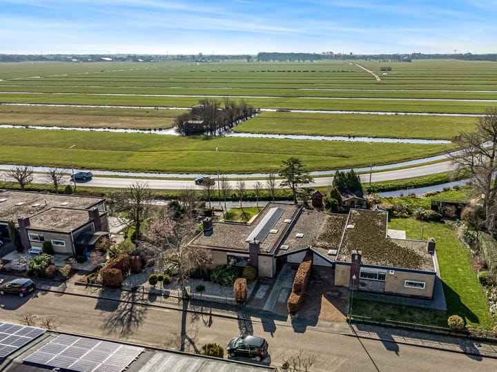 Foto 50 van Meidoornlaan 8