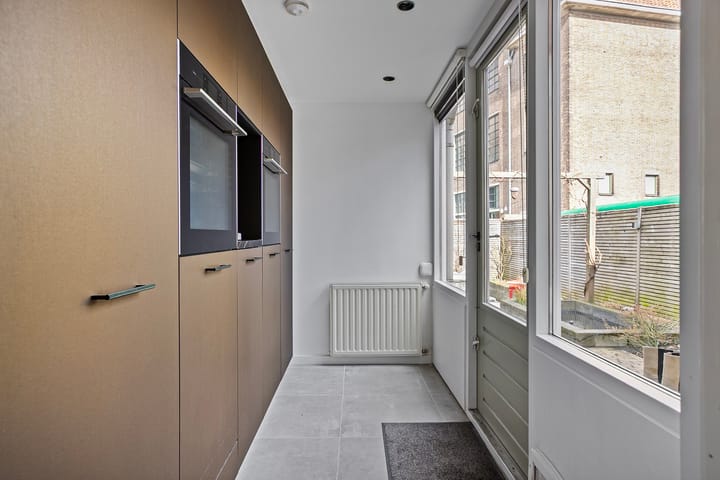 Foto 11 van Vossenburchkade 48