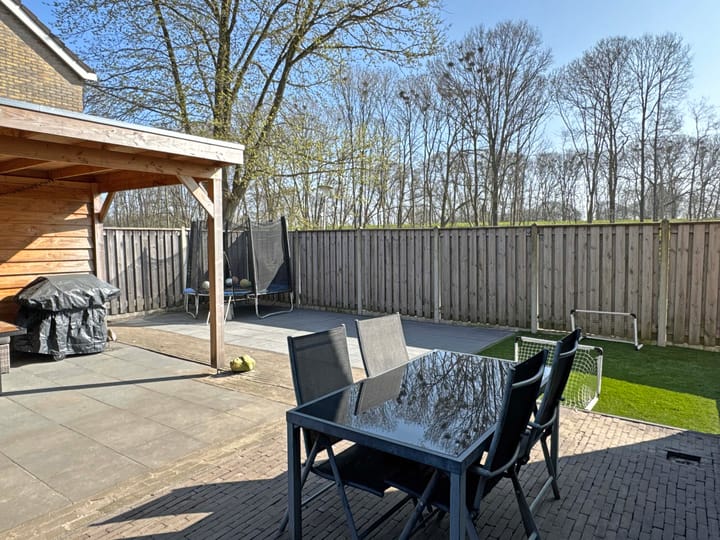 Foto 9 van E E G laan 46