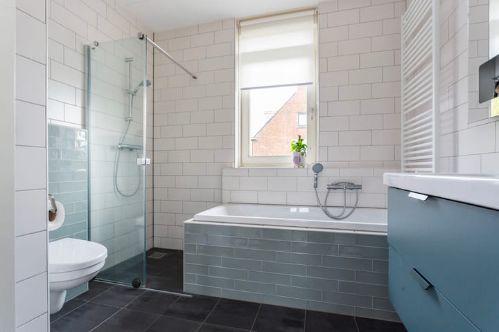 Foto 13 van Clematisstraat 37