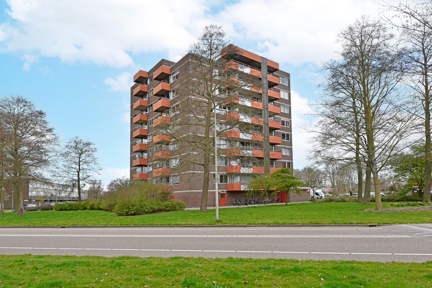 Zevenblad 73 main image