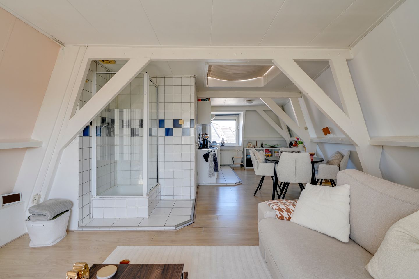 Foto 34 van Seringstraat 2