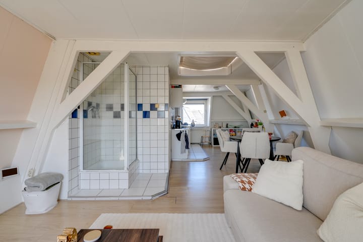 Foto 34 van Seringstraat 2