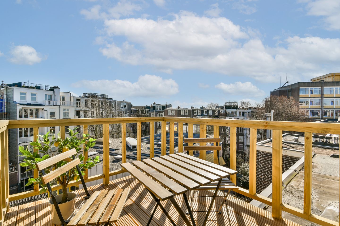 Foto 19 van Van Oldenbarneveldtstraat 91-4