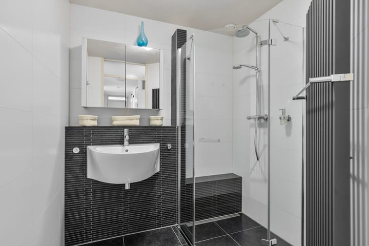 Photo 17 of Reuzenpandasingel 210