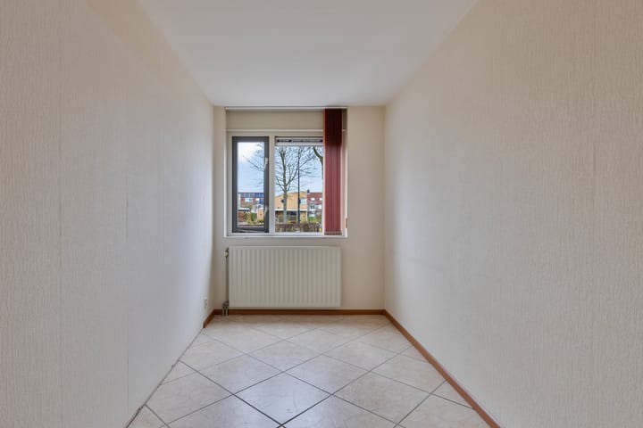 Photo 19 of Reuzenpandasingel 210