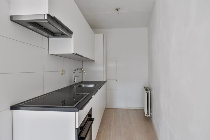 Foto 4 van Spoorstraat 5