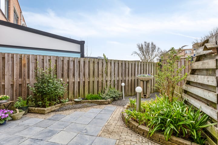 Photo 22 of Reuzenpandasingel 210