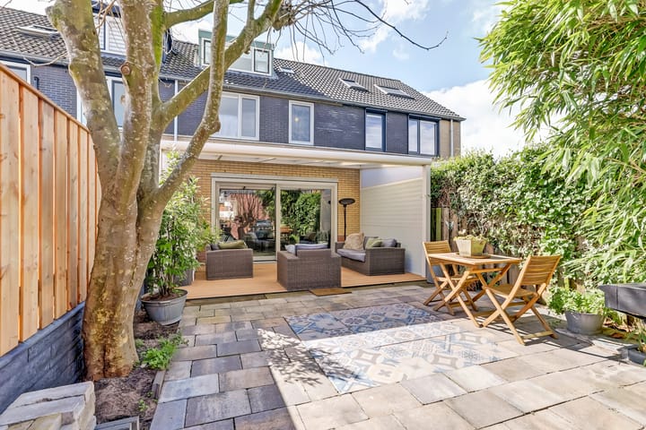 Foto 15 van Pieter van Laerhage 30