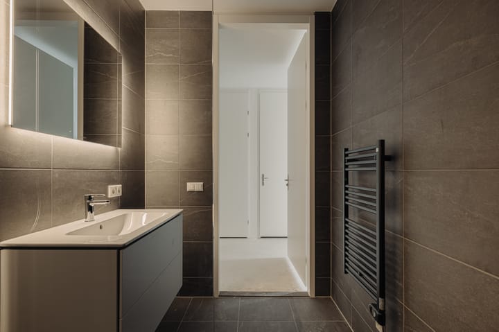 Foto 16 van Mies van der Rohestraat 275