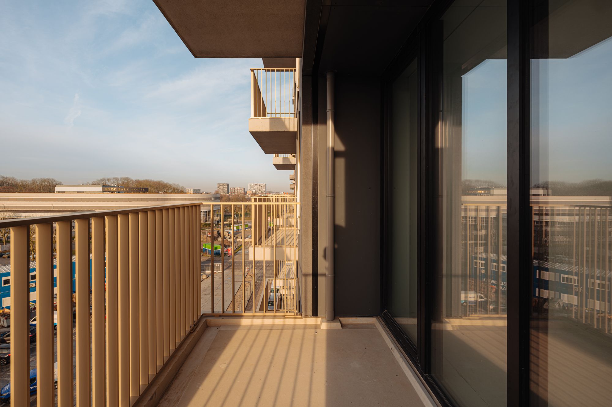 Foto 24 van Mies van der Rohestraat 275