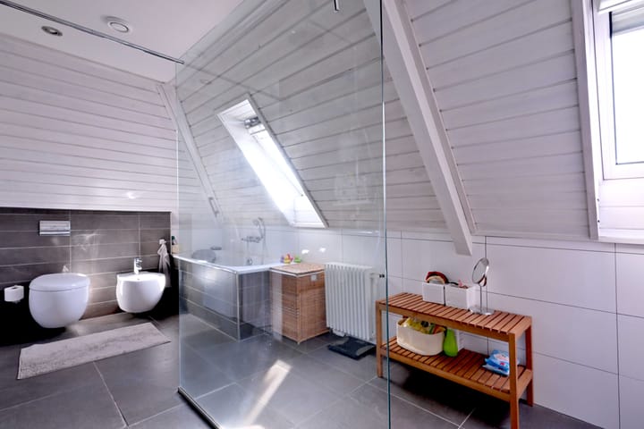 Foto 32 van Rhiender Es 24