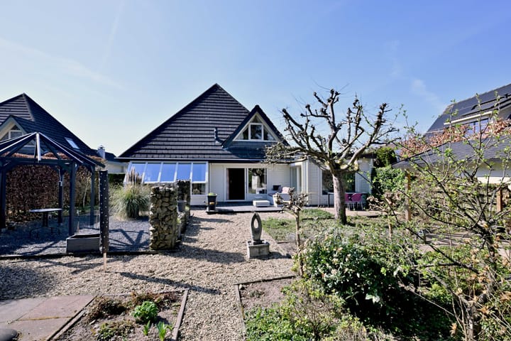 Foto 44 van Rhiender Es 24