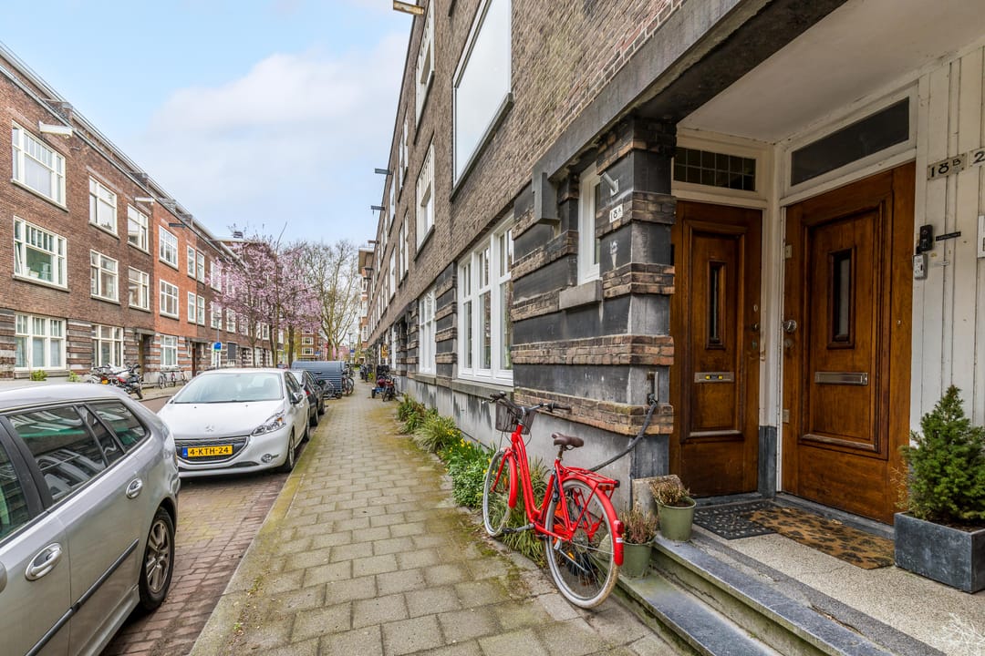 Foto 43 van Van der Dussenstraat 18-B01