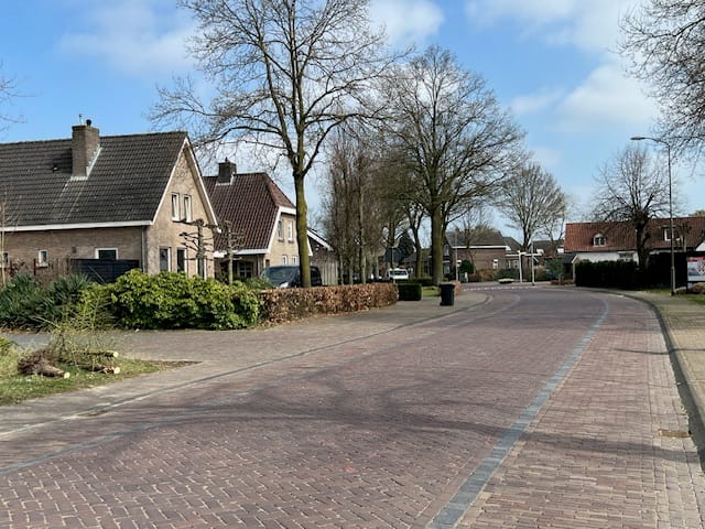 Foto 30 van Berghemseweg 2-E