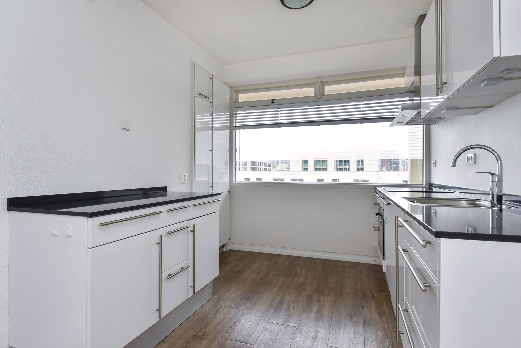 Foto 9 van Westlandseweg 61