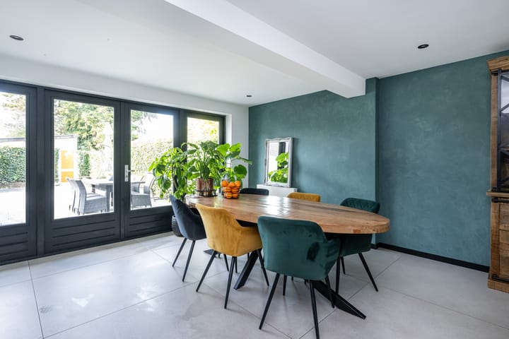 Foto 13 van Binnenweg 24-A