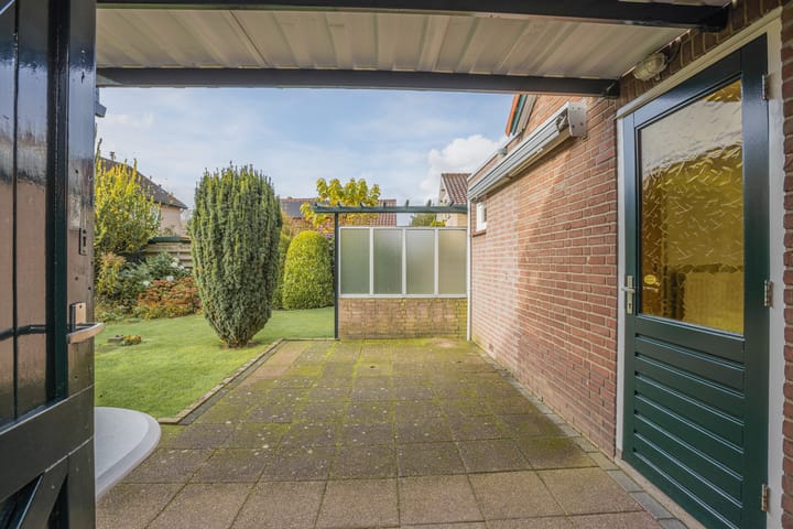 Foto 38 van Veerstraat 44