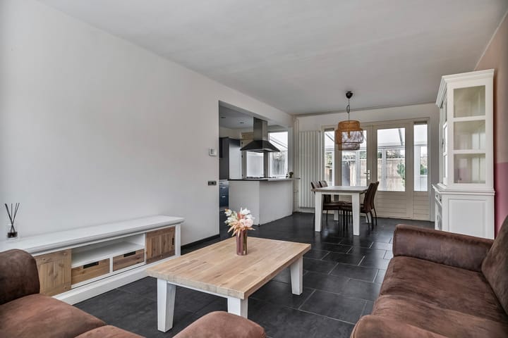 Foto 5 van de Ruijterstraat 9