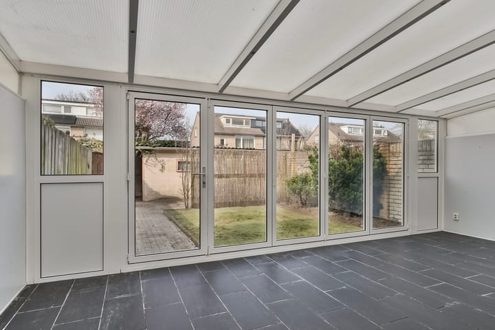 Photo 11 of de Ruijterstraat 9