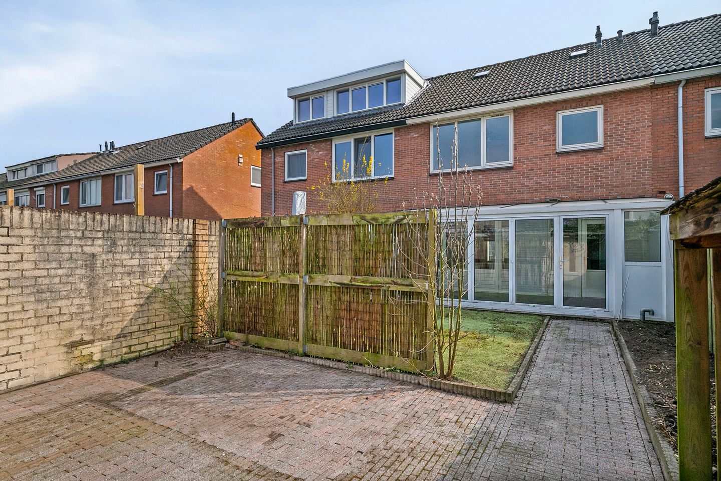 Foto 25 van de Ruijterstraat 9