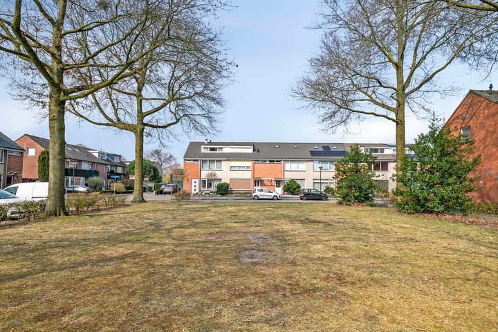 Photo 27 of de Ruijterstraat 9