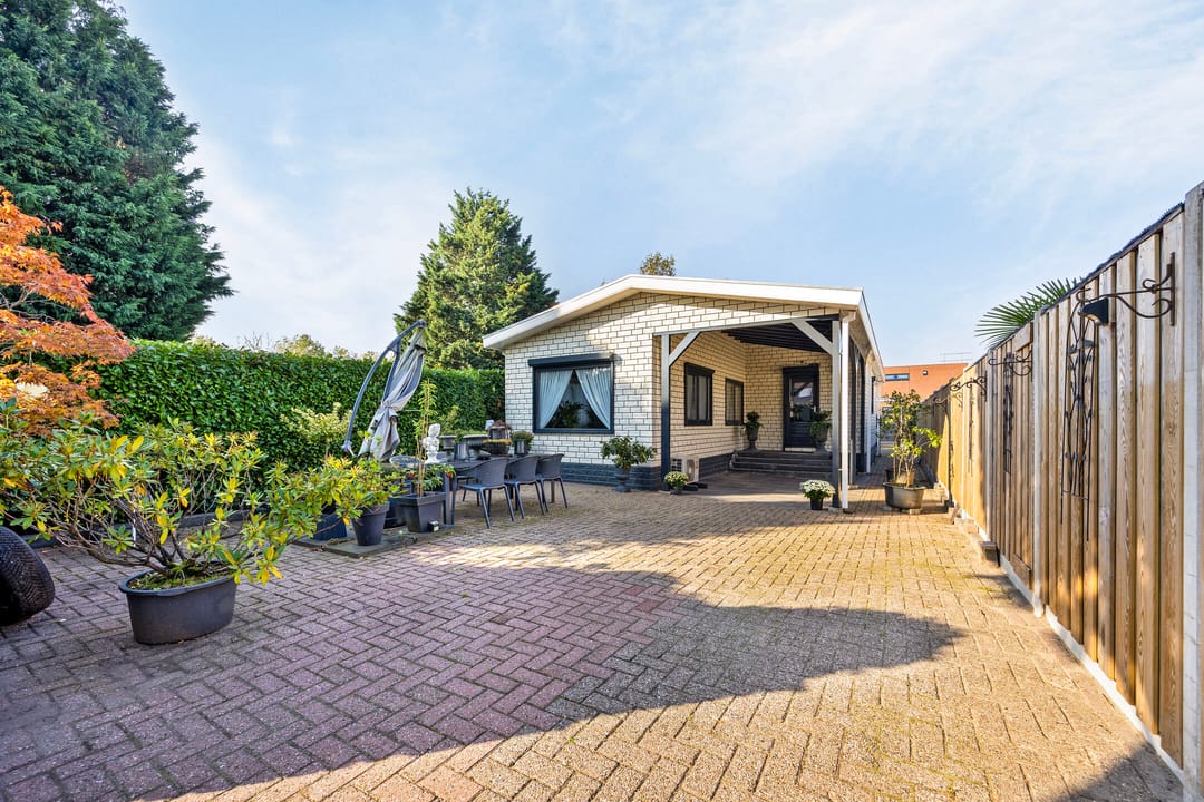 Foto 1 van Massenweg 106-B