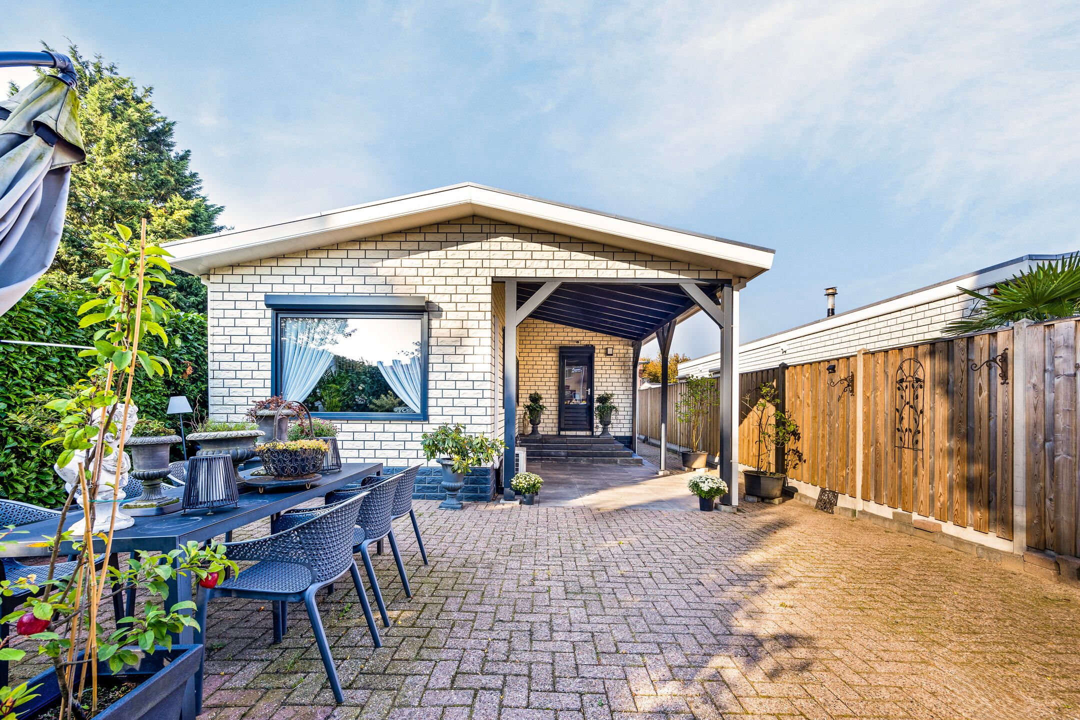 Foto 30 van Massenweg 106-B