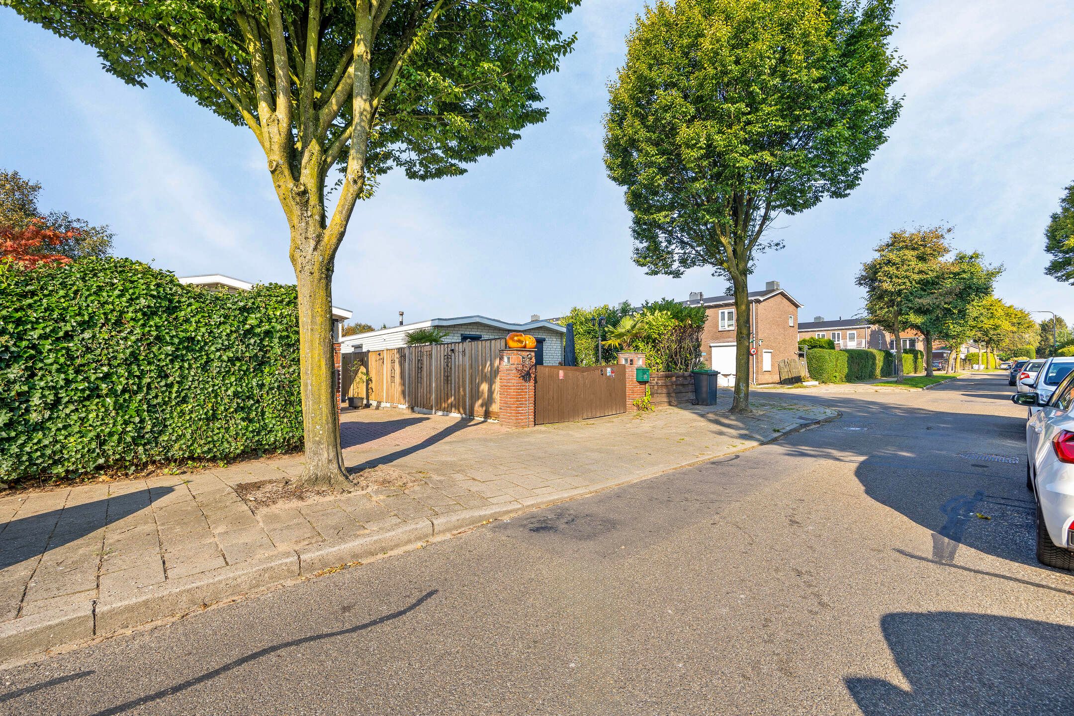 Foto 36 van Massenweg 106-B