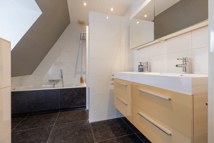 Foto 29 van Gerard Doulaan 38