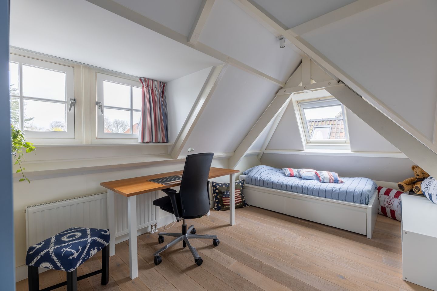 Foto 34 van Gerard Doulaan 38