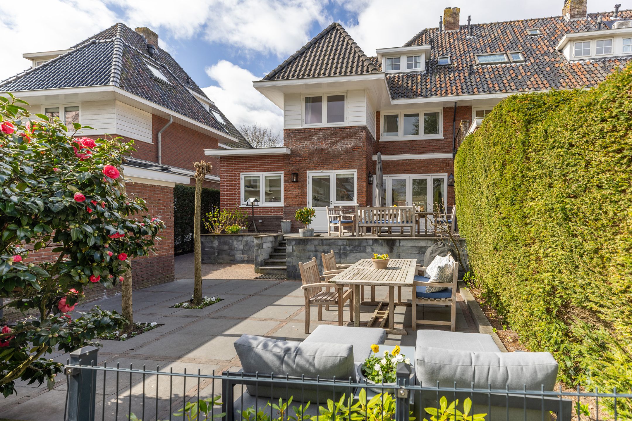 Foto 42 van Gerard Doulaan 38