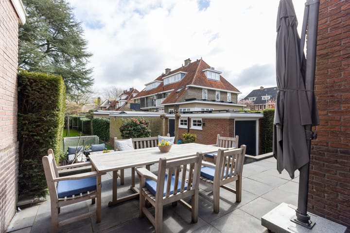 Foto 43 van Gerard Doulaan 38