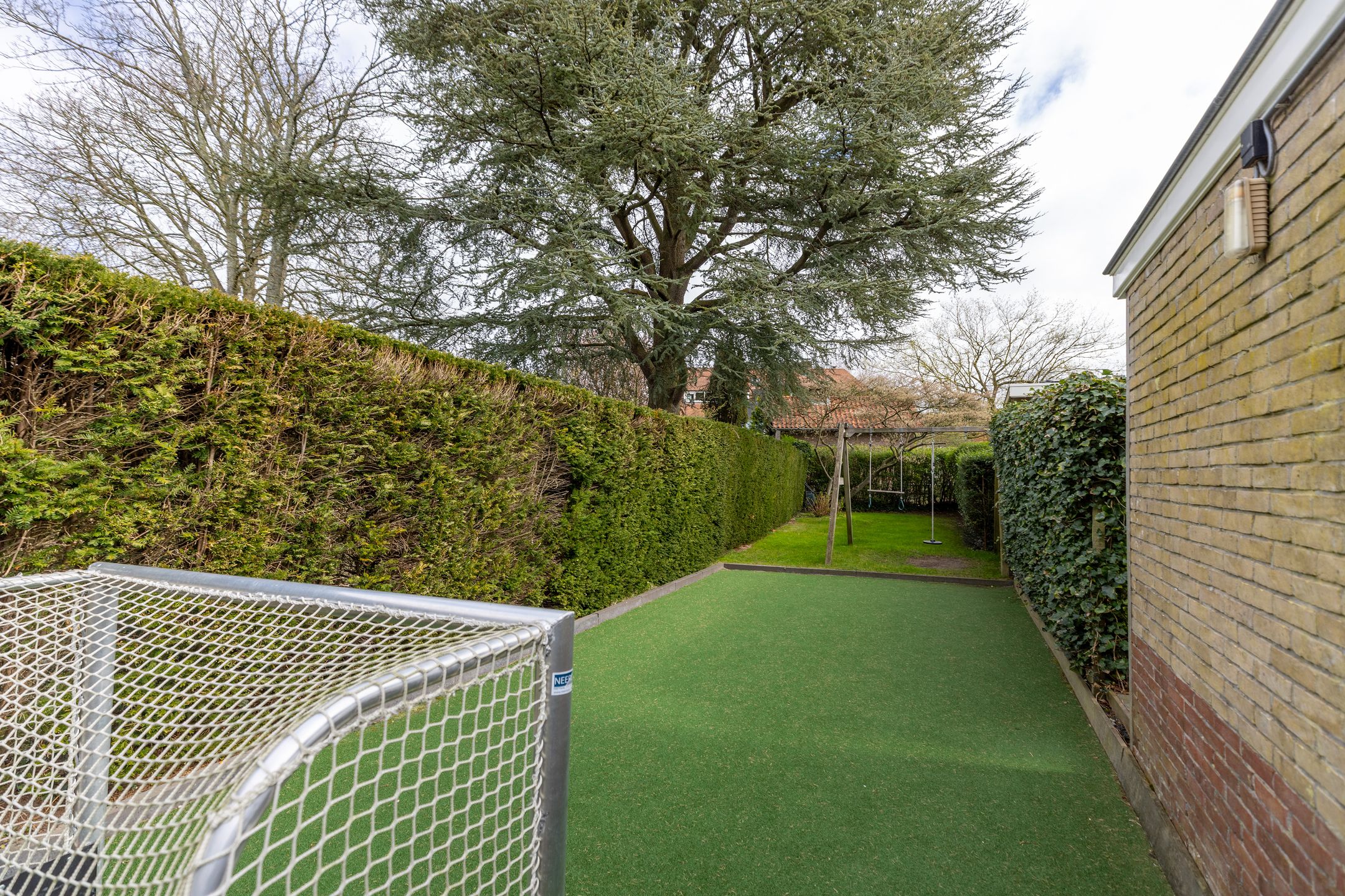 Foto 45 van Gerard Doulaan 38