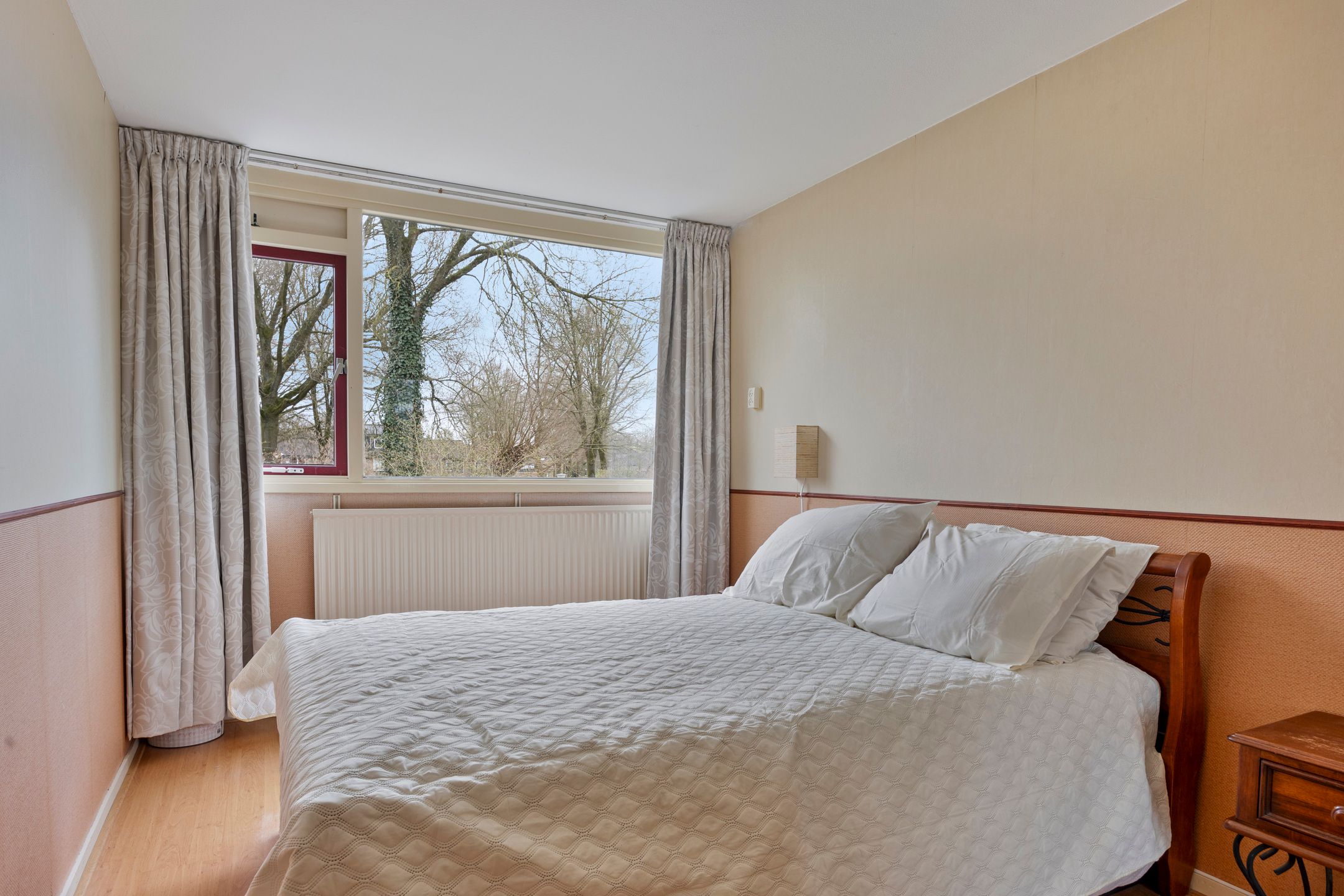 Foto 15 van Schrijnwerkershorst 344