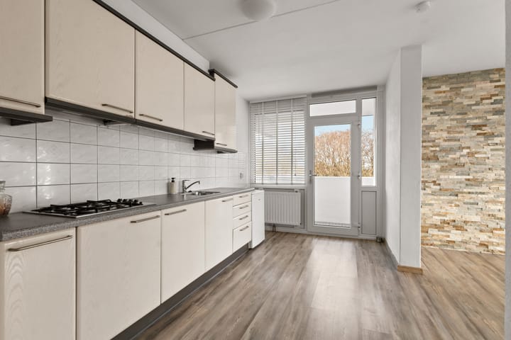 Foto 3 van Koningsberg 72