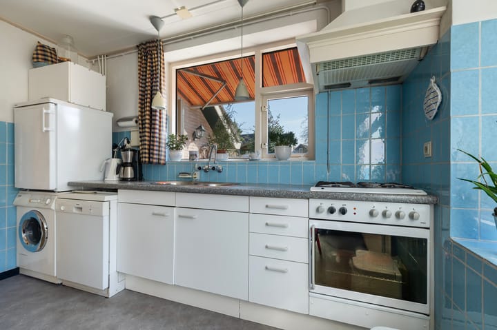 Foto 9 van Looweg 50