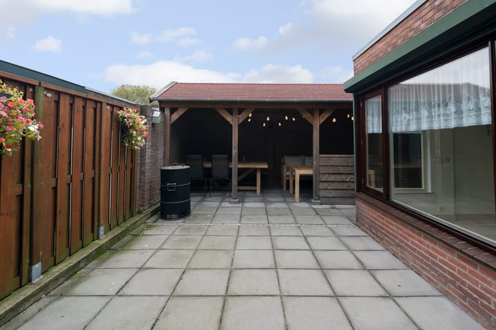 Foto 34 van Van Goghlaan 25