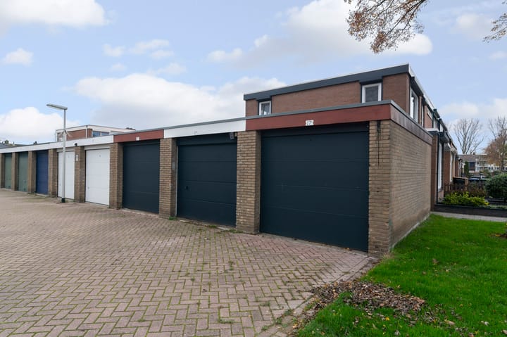 Foto 42 van Van Goghlaan 25