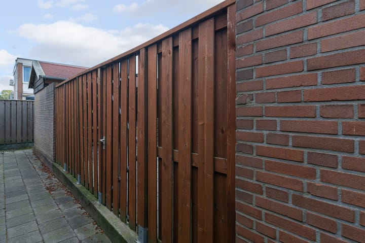 Foto 49 van Van Goghlaan 25