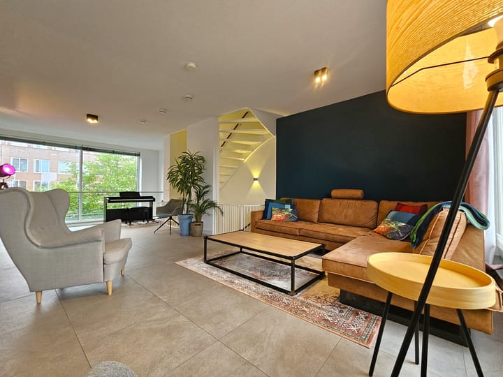 Foto 11 van Maashaven N.z. 495