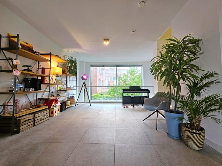 Foto 12 van Maashaven N.z. 495